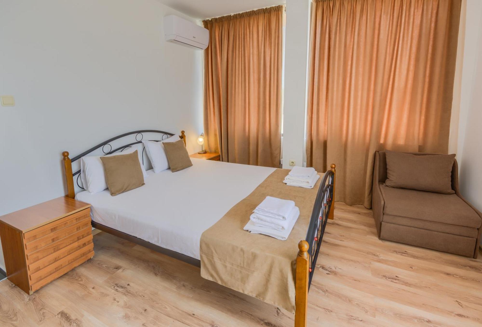 Hotel Odyssey Szozopol Kültér fotó